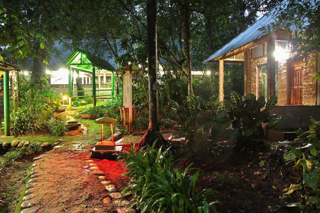 Hosteria El Paraiso De Las Orquideas Archidona Bagian luar foto